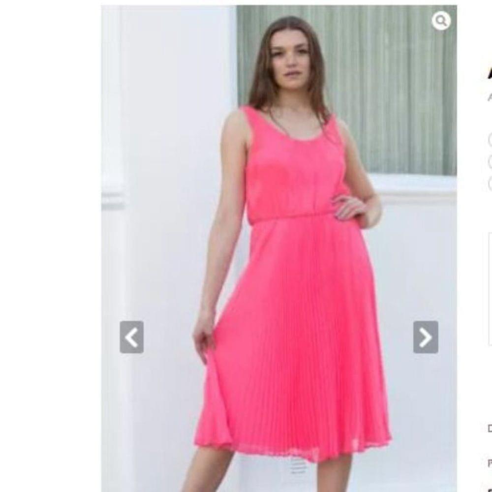 Alice & Olivia - Pink Pleated Midi Dress - 0 - China